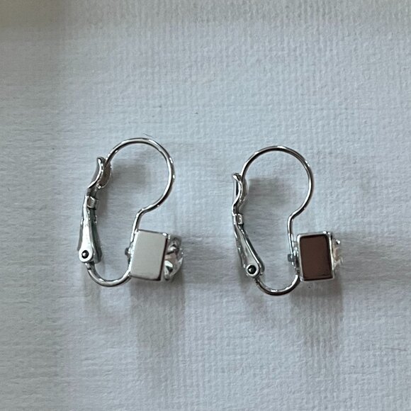 Vintage Myka Designs Euroback Crystal Drop Earrings - Picture 3 of 4